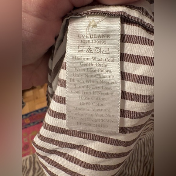 Everlane Women's The Wing Shoulder Mockneck Blouse Striped 8 - Picture 3 of 4